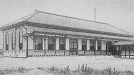 1912(明治45)年ころの<br>寄宿舎の食堂部分